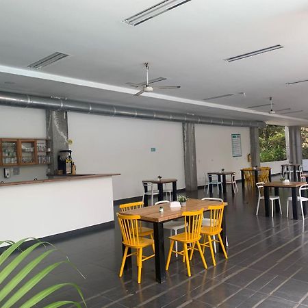 Hotel Puerto Triunfo Doradal Eksteriør billede
