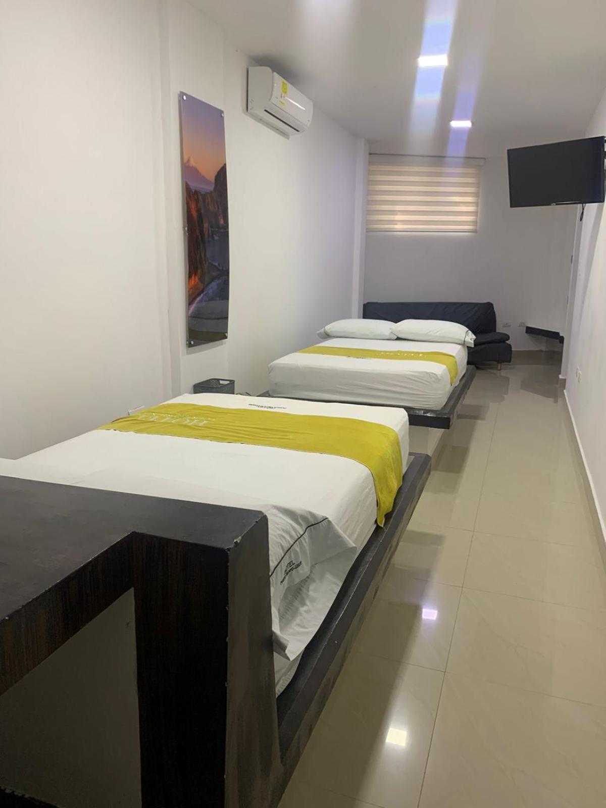 Hotel Puerto Triunfo Doradal Eksteriør billede