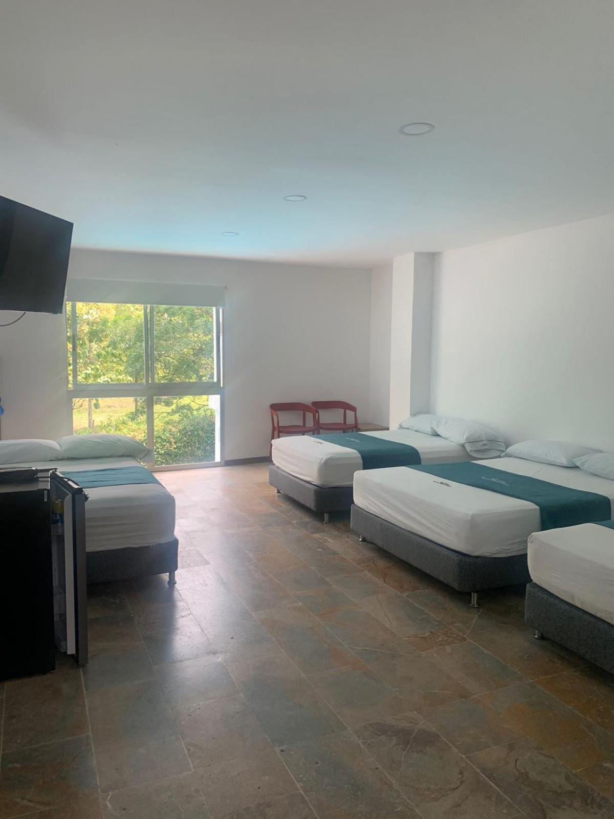Hotel Puerto Triunfo Doradal Eksteriør billede